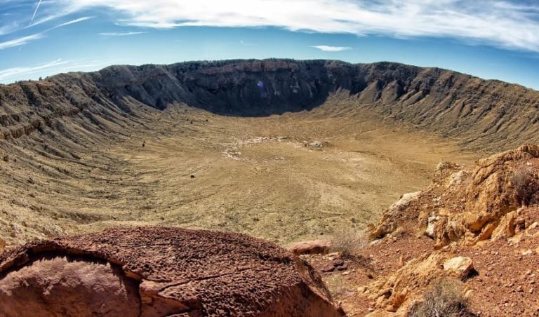 Аризонский метеоритный кратер фото